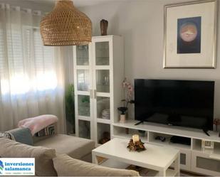 Living room of Flat to rent in Salamanca Capital  with Heating and Furnished