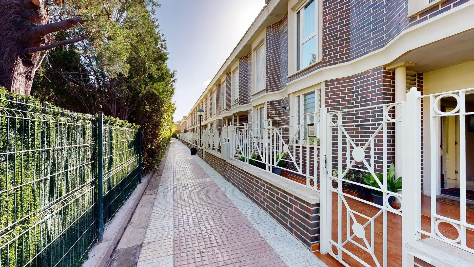 Vista exterior de Casa adosada en venta en Montecanal - Valdespartera - Arcosur