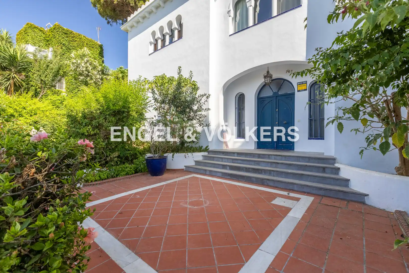 Außenansicht von Country house zum Verkauf in El Puerto de Santa María mit Klimaanlage, Heizung und Privatgarten
