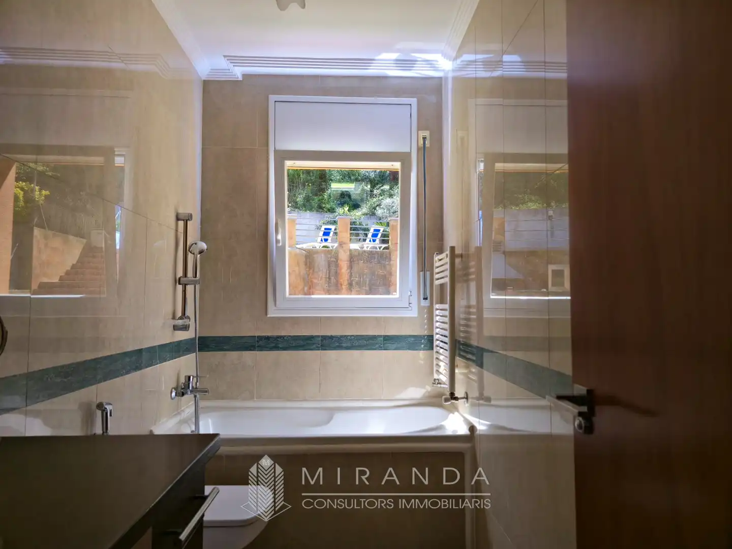 Baño de Casa o chalet en venta en Bigues i Riells del Fai con Aire acondicionado, Calefacción y Jardín privado