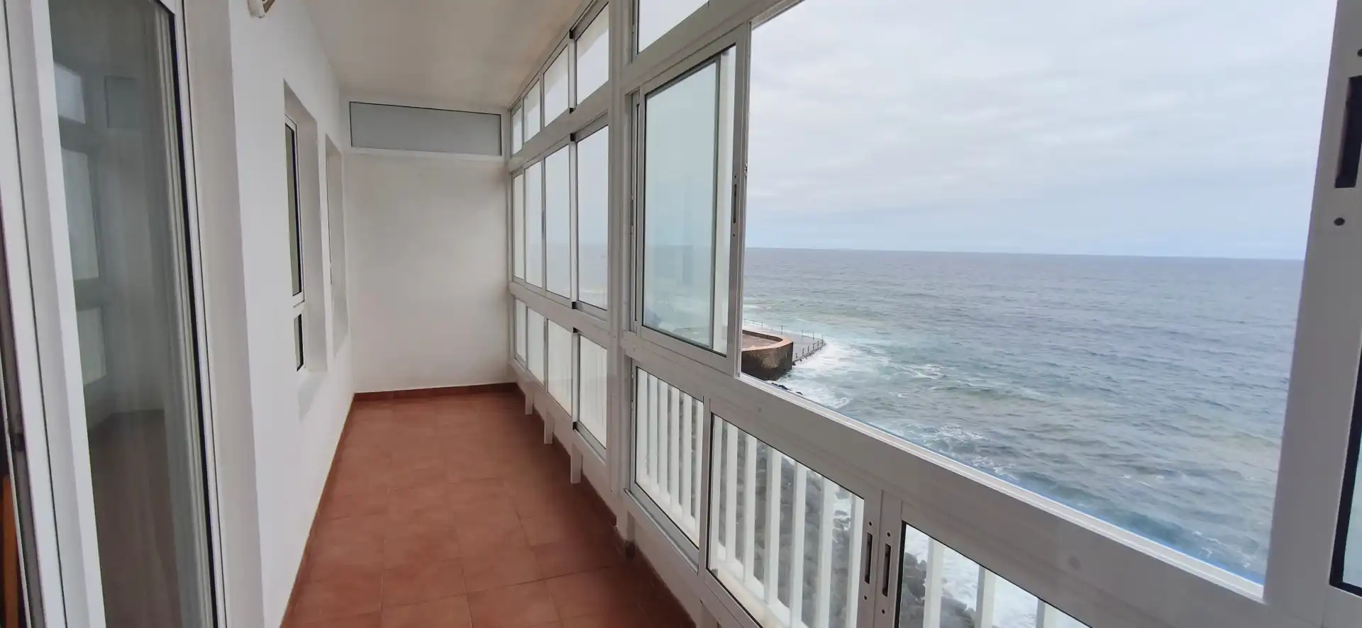Balcony of Flat for rent in San Cristóbal de la Laguna  with Oven, Washing machine and Balcony