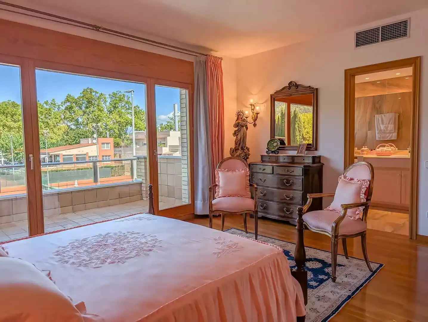 Bedroom of Houses for sale in Banyoles  with Swimming Pool and Furnished