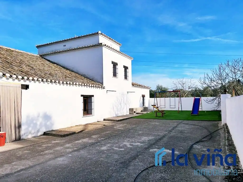 Vista exterior de Casa o chalet en venta en Málaga con Jardín privado, Terraza y Trastero