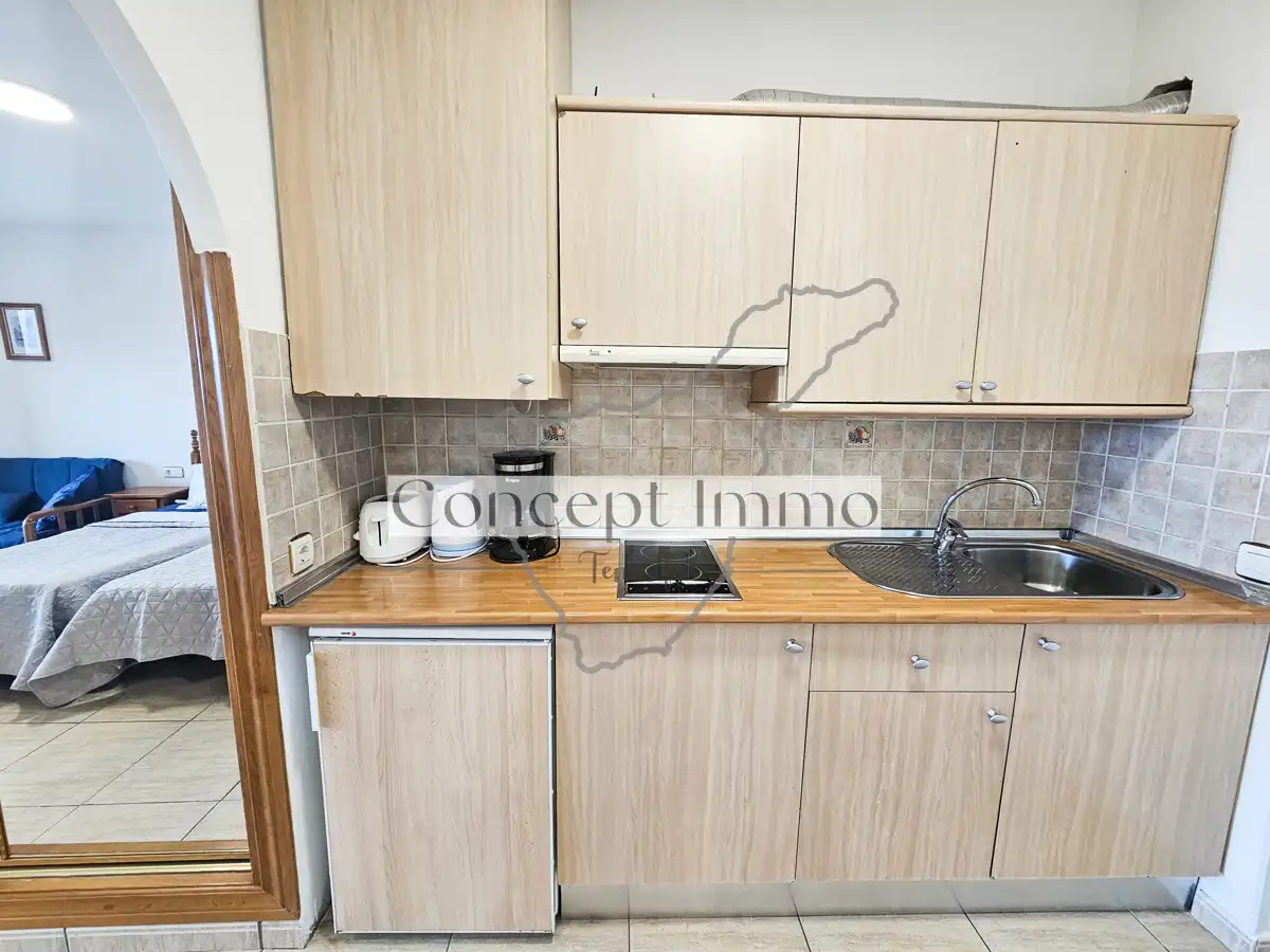 Cocina de Estudio en venta en Vilaflor de Chasna con Terraza, Balcón y Piscina comunitaria