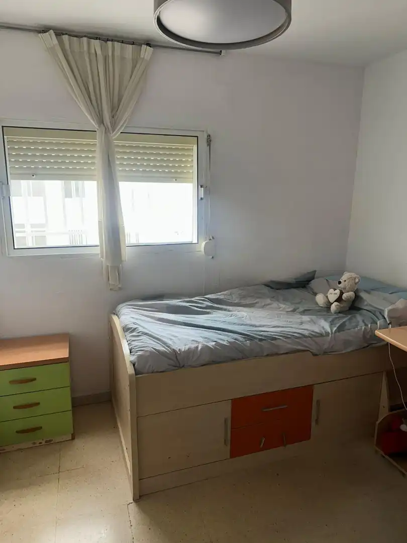 Habitación de Dúplex en venta en Sevilla con Terraza, Trastero y Balcón
