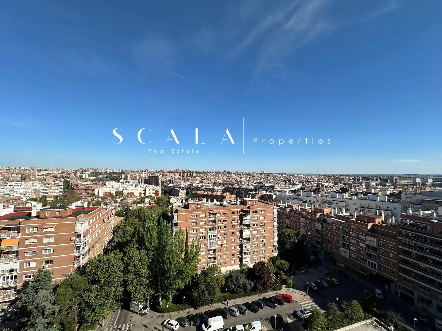 Außenansicht von Dachboden zur Miete in Madrid mit Klimaanlage, Heizung und Schwimmbad
