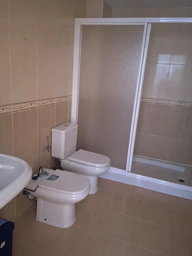 Bany de Apartament en venda en Lalín amb Calefacció i Moblat