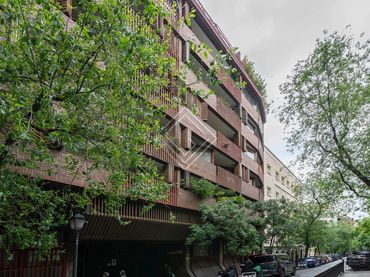 Oficina con ascensor en venta en Chamberí