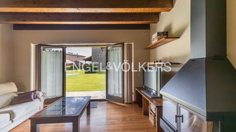 Foto 5 de Casa adosada en venda a Ronda Pla de Talló, 3, Bellver de Cerdanya, Lleida