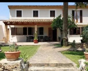 Vista exterior de Casa o xalet de lloguer en Manacor amb Aire condicionat, Terrassa i Piscina