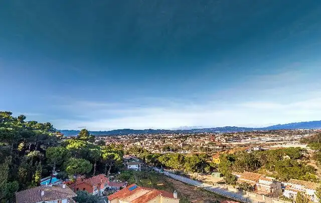 Außenansicht von Wohnung zum Verkauf in Montmeló