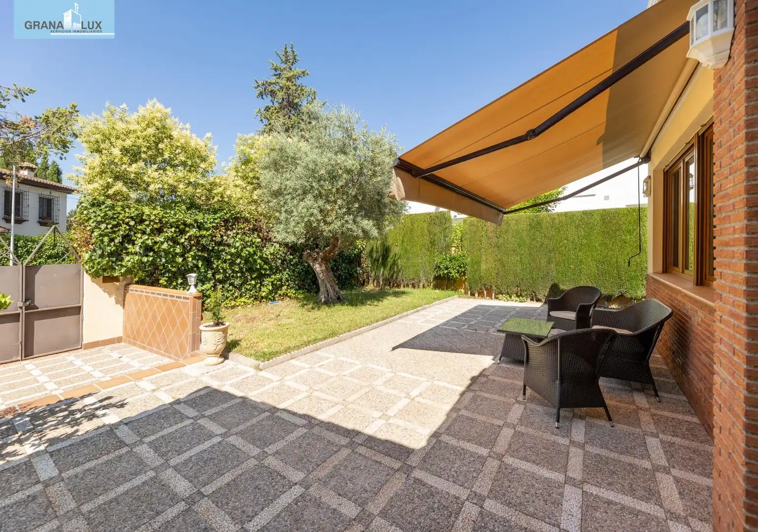 Terrassa de Casa o xalet en venda en Albolote amb Aire condicionat, Calefacció i Jardí privat