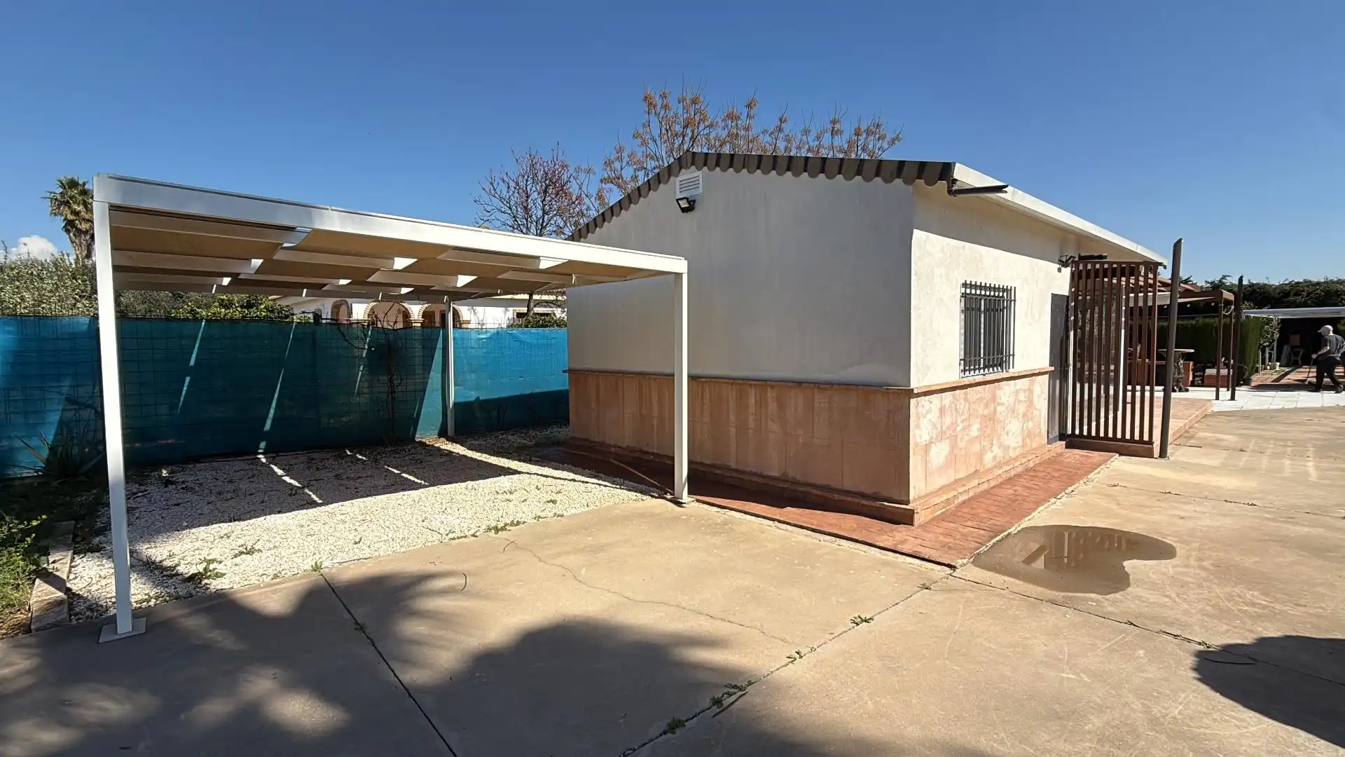 Vista exterior de Casa o xalet en venda en Córdoba amb Aire condicionat, Calefacció i Jardí privat