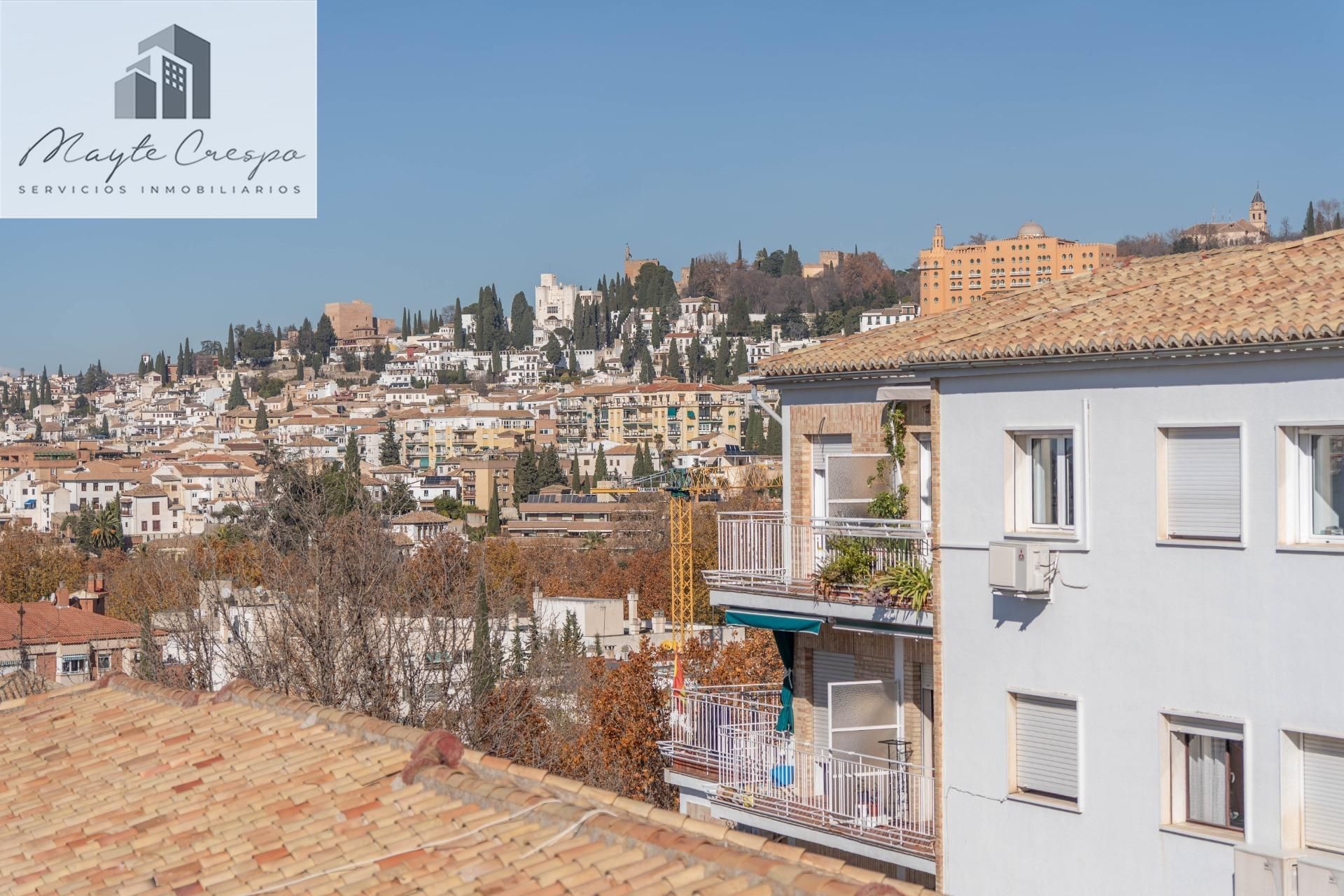 Vista exterior de Pis en venda en  Granada Capital amb Aire condicionat i Calefacció