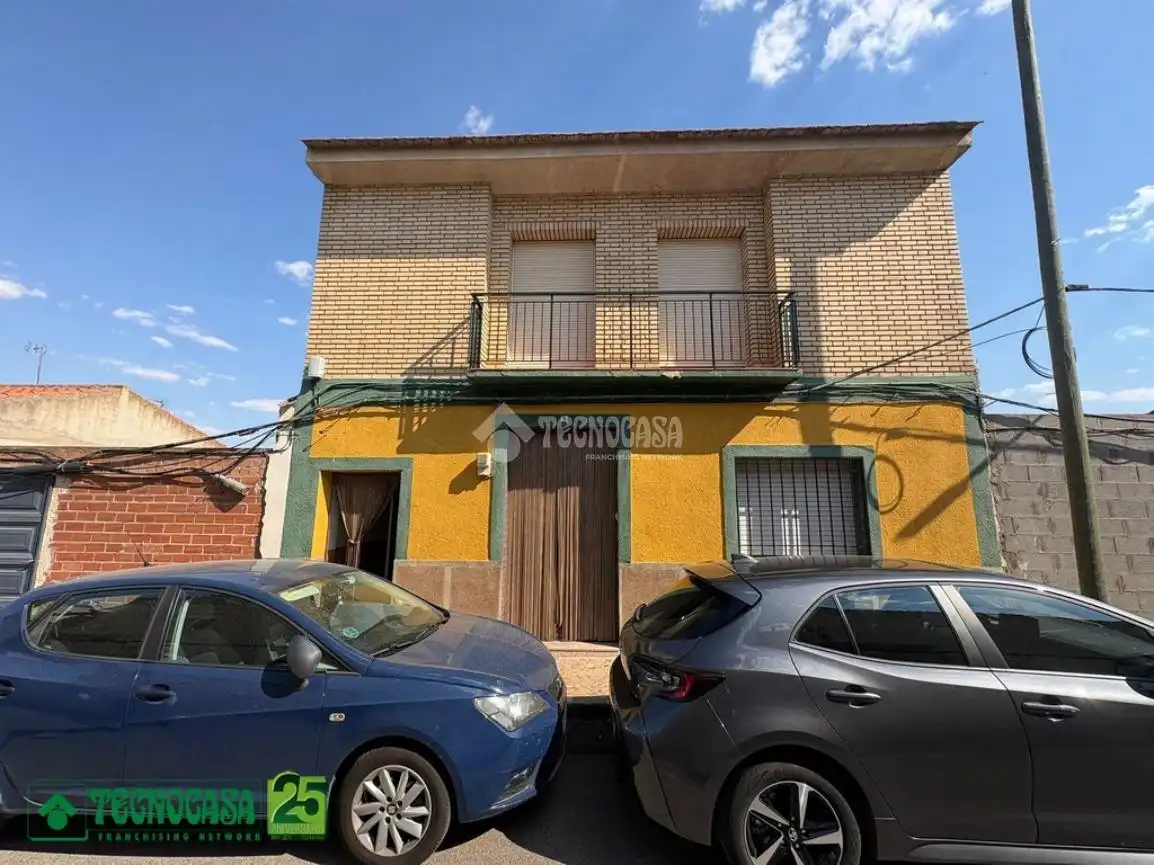 Exterior view of Detached homes for sale in Alcolea de Calatrava