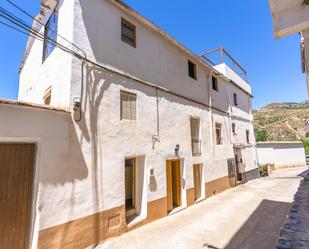 Exterior view of House or chalet for sale in Cádiar