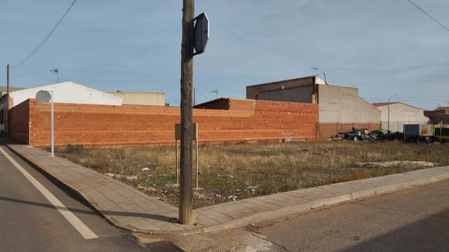 Terreno residencial en Venta en Calle del Viento, 29 en Valenzuela de Calatrava