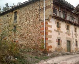 Exterior view of House or chalet for sale in Valle de Manzanedo  with Heating