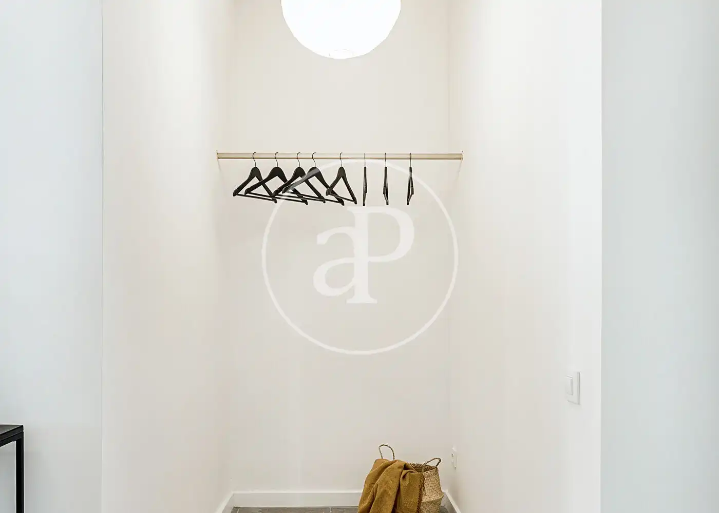 Piso con terraza en venta en Carrer de Girona, imagen 31