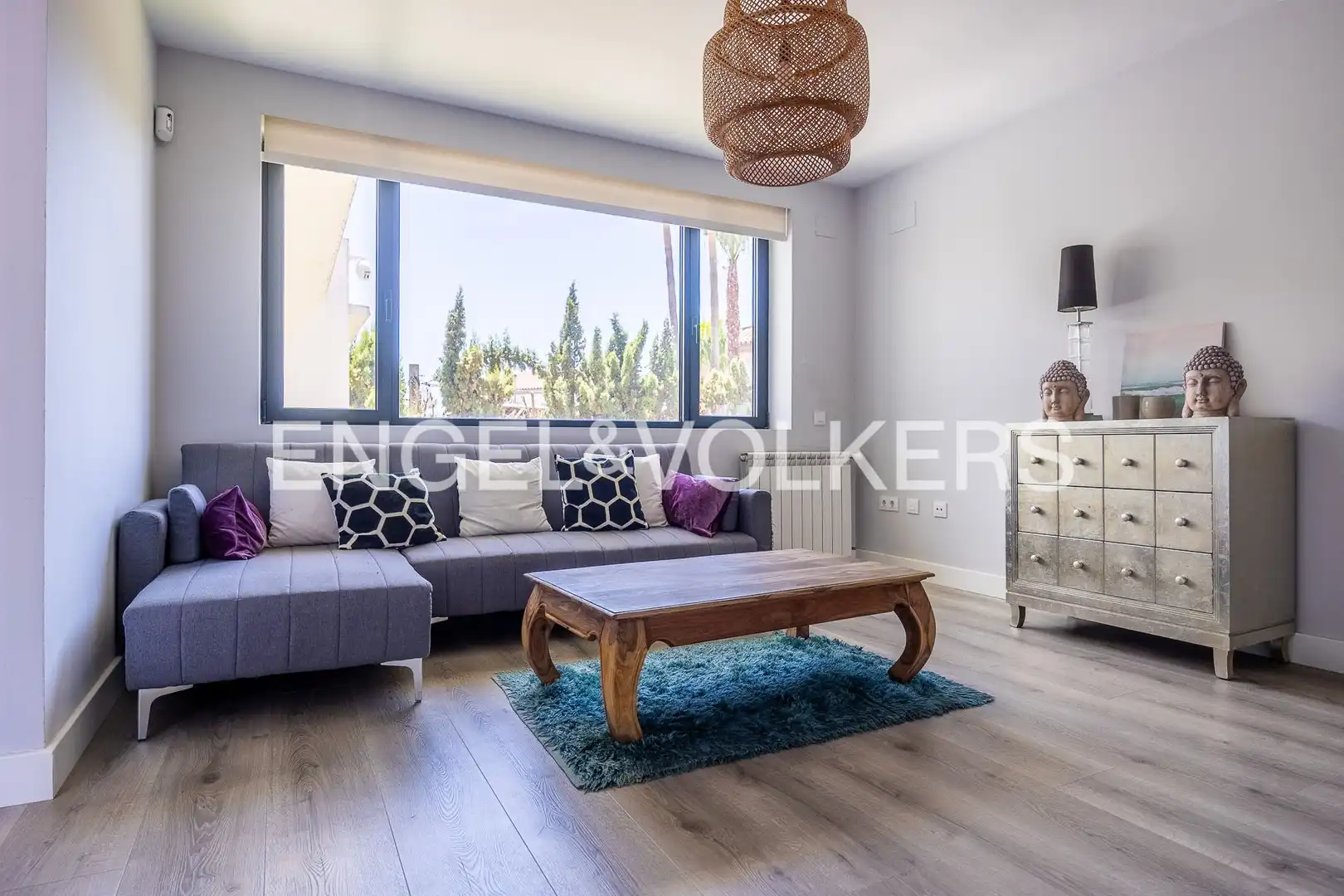 Sala de estar de Casa o chalet en venta en Dos Hermanas con Aire acondicionado, Calefacción y Jardín privado