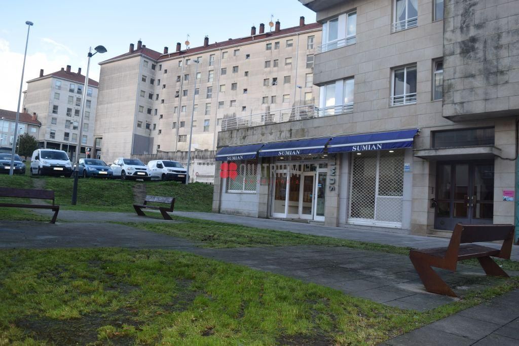 Exterior view of Premises for sale in Santiago de Compostela 