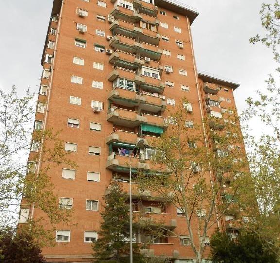 Foto 1 de Pis en venda a Calle Besolla, Abrantes, Madrid