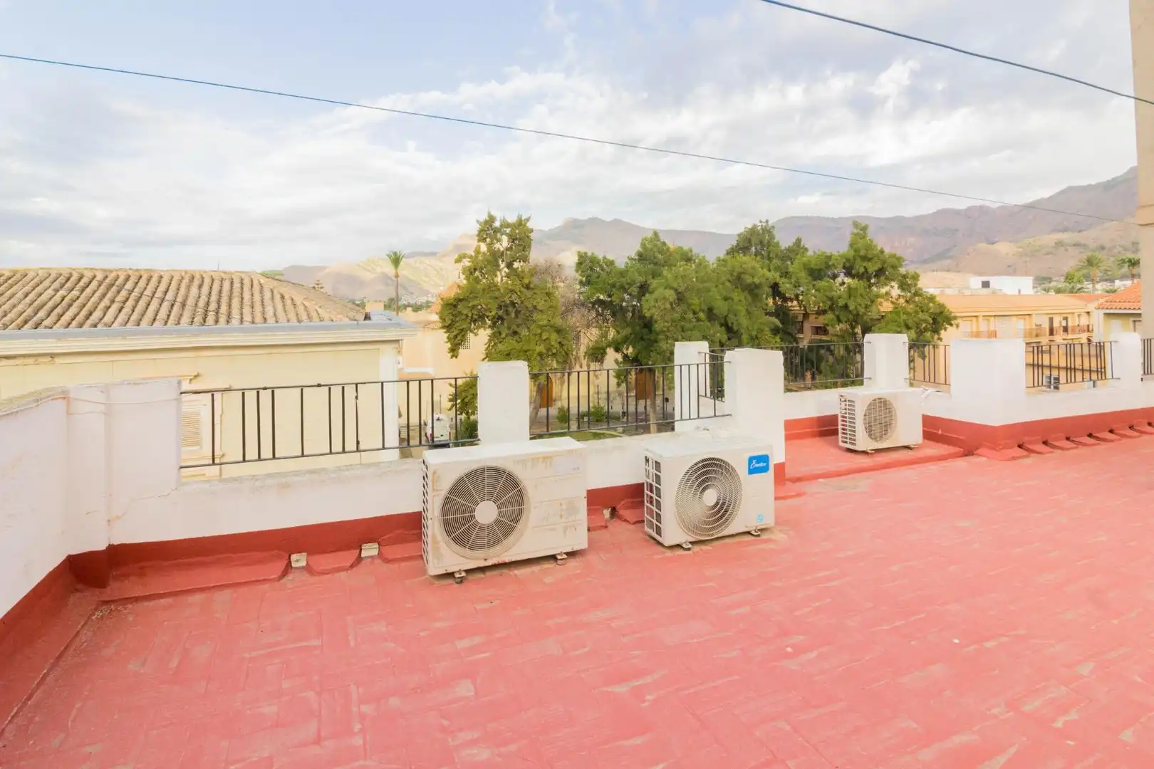 Vista exterior de Pis en venda en Orihuela