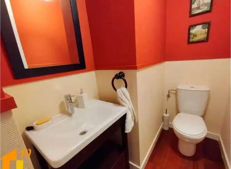 Baño de Piso en venta en Burgos con Calefacción