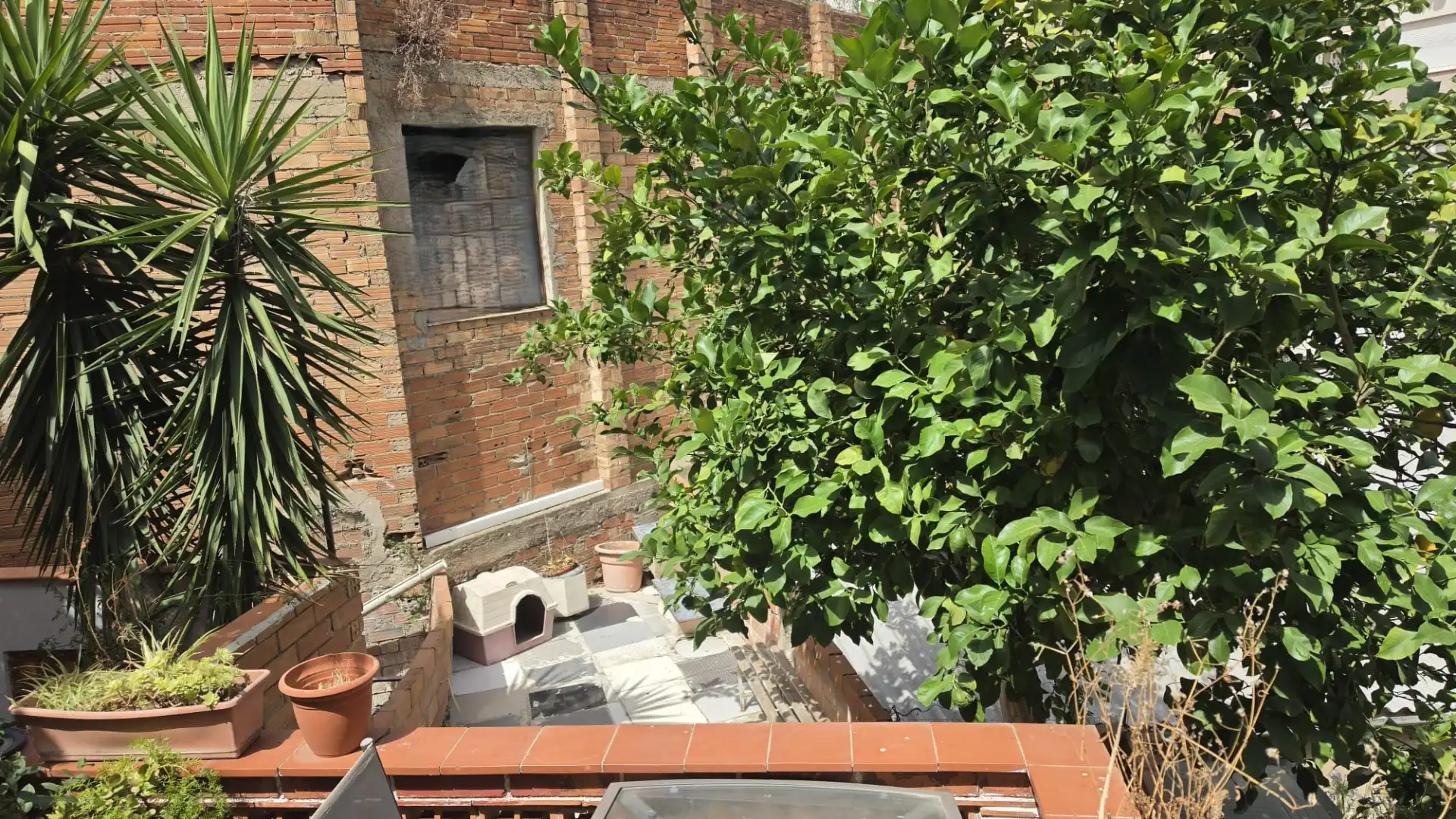 Terrassa de Casa adosada en venda en Barcelona amb Aire condicionat, Jardí privat i Terrassa
