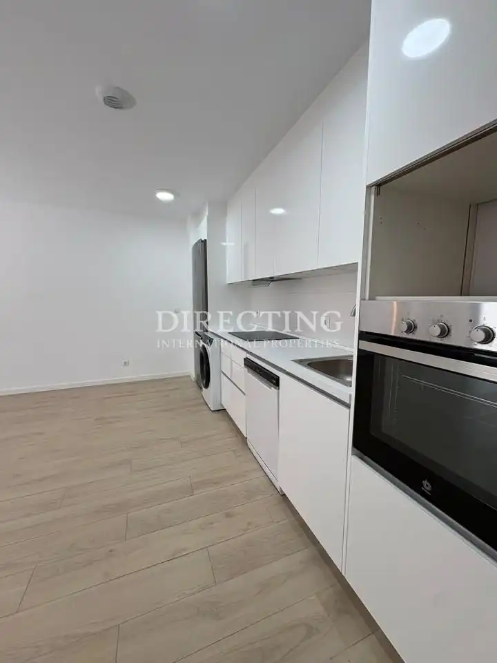 Cocina de Piso de alquiler en Madrid con Aire acondicionado, Balcón y Piscina comunitaria