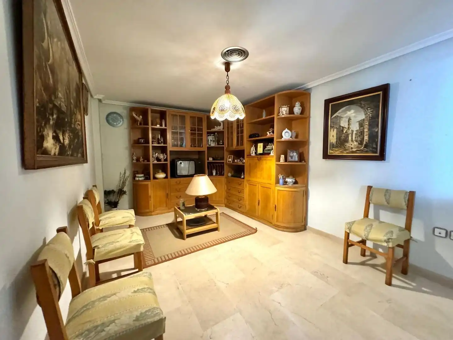 Sala d'estar de Casa o xalet en venda en Mérida amb Aire condicionat, Terrassa i Traster