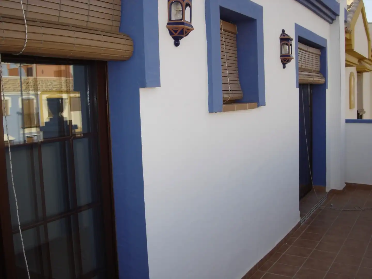 Reihenhaus mit Terrasse zum Verkauf in Calle Marqués del Vado 17, imagen 2