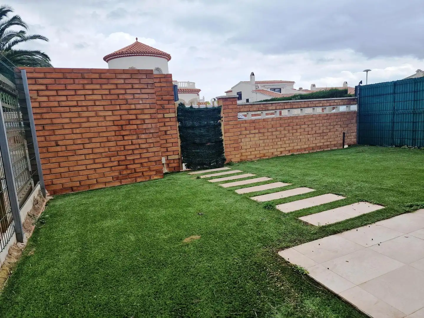 Reihenhaus mit Garten zum Verkauf in Urbanització Solemio, imagen 4