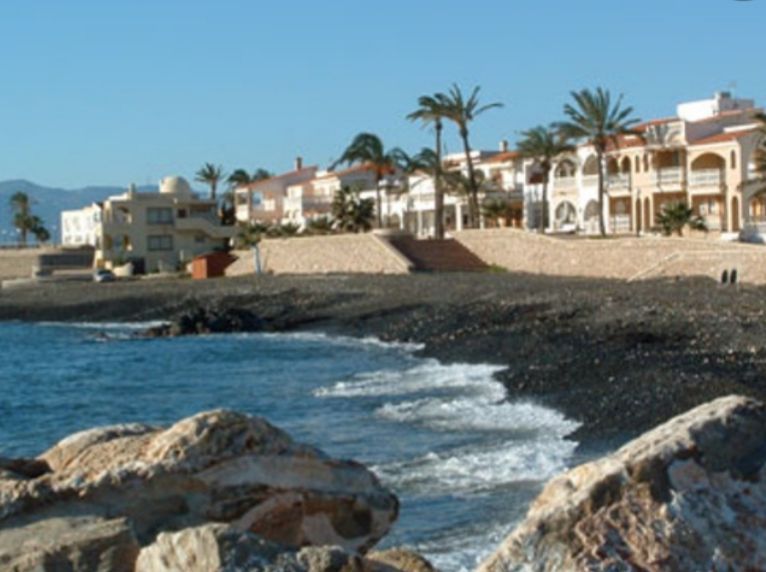 Exterior view of Apartment for sale in Cuevas del Almanzora  with Air Conditioner