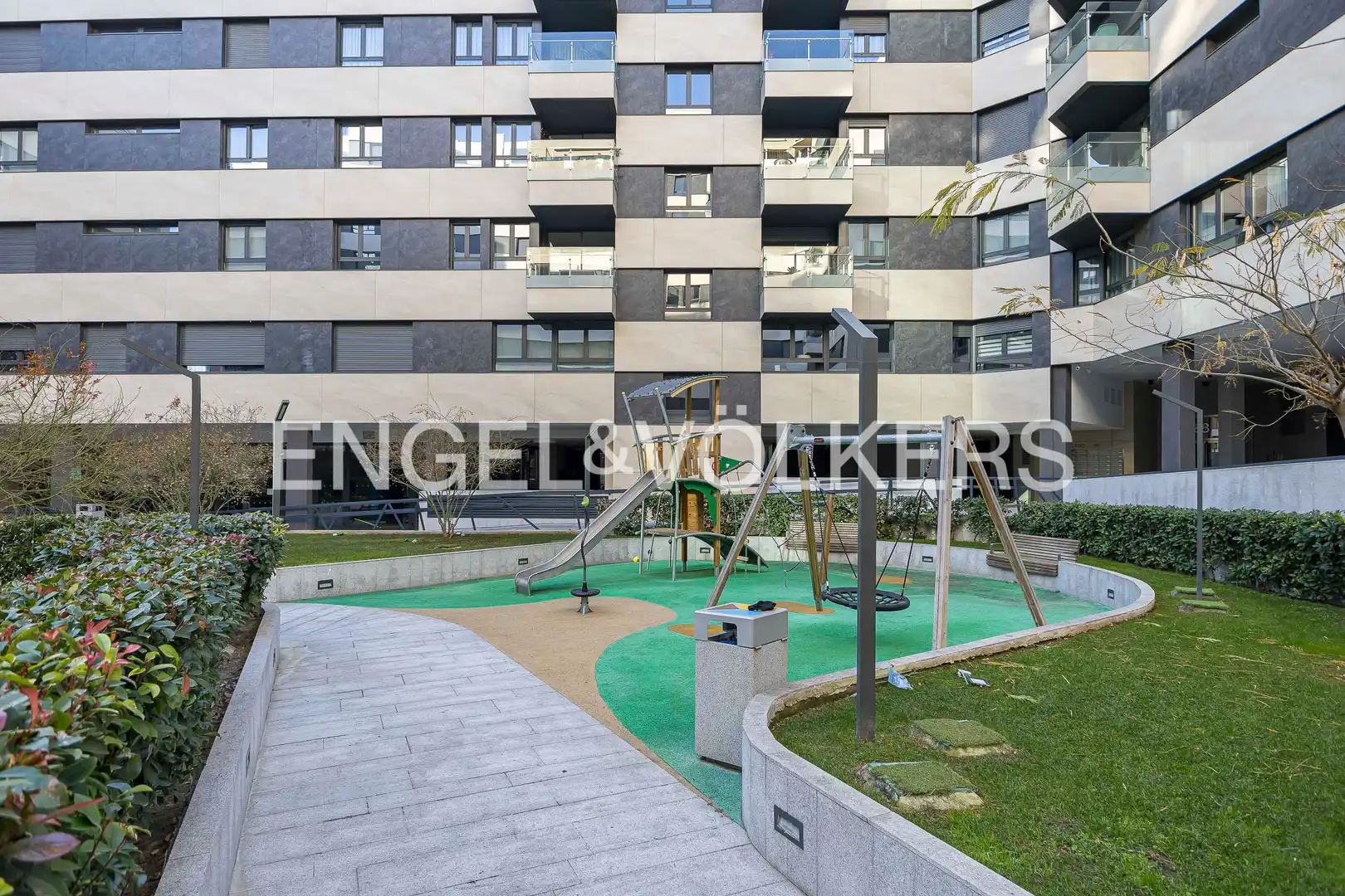 Terraza de Piso de alquiler en Madrid con Aire acondicionado, Calefacción y Jardín privado