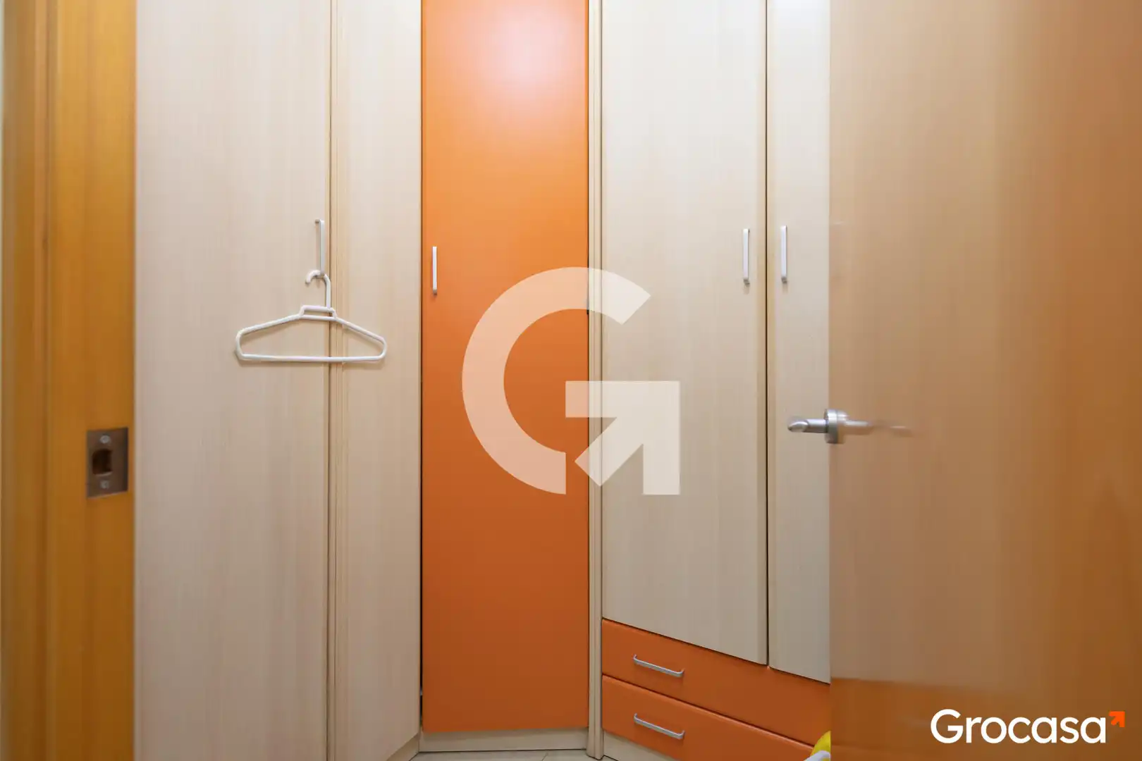 Habitación de Piso en venta en L'Hospitalet de Llobregat con Aire acondicionado y Calefacción
