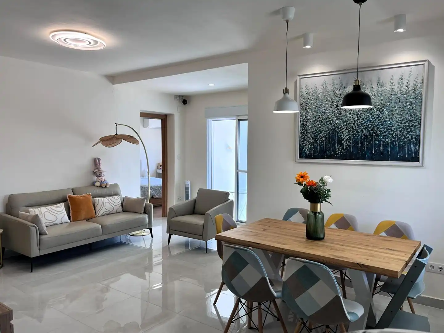 Sala d'estar de Casa o xalet en venda en La Pobla de Vallbona amb Aire condicionat, Calefacció i Jardí privat