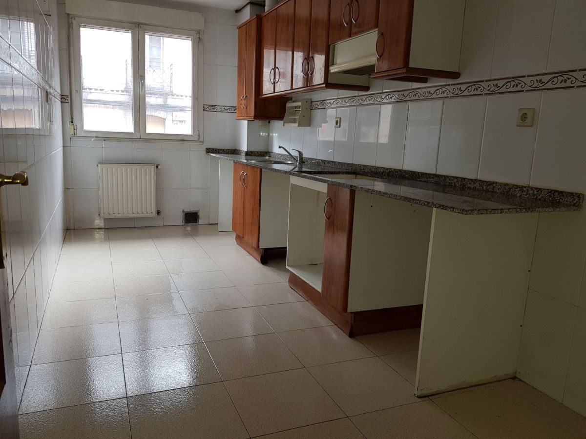 Cuina de Pis en venda en Mieres (Asturias) amb Calefacció