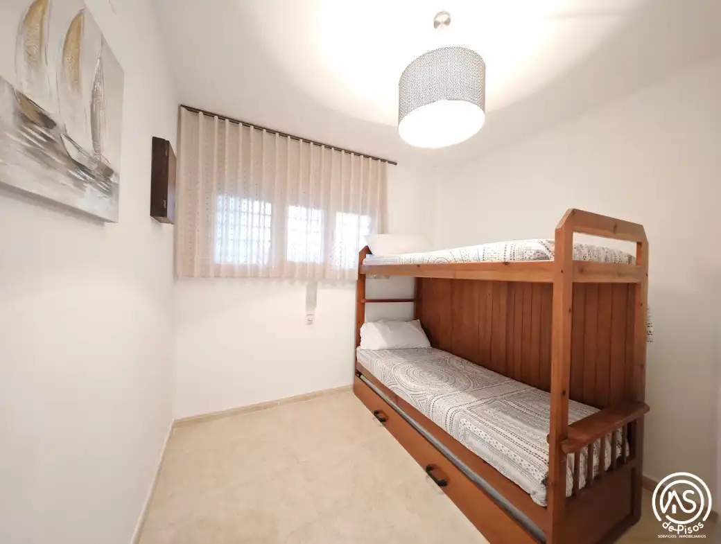 Schlafzimmer von Wohnung zur Miete in Mont-roig del Camp mit Klimaanlage, Heizung und Privatgarten