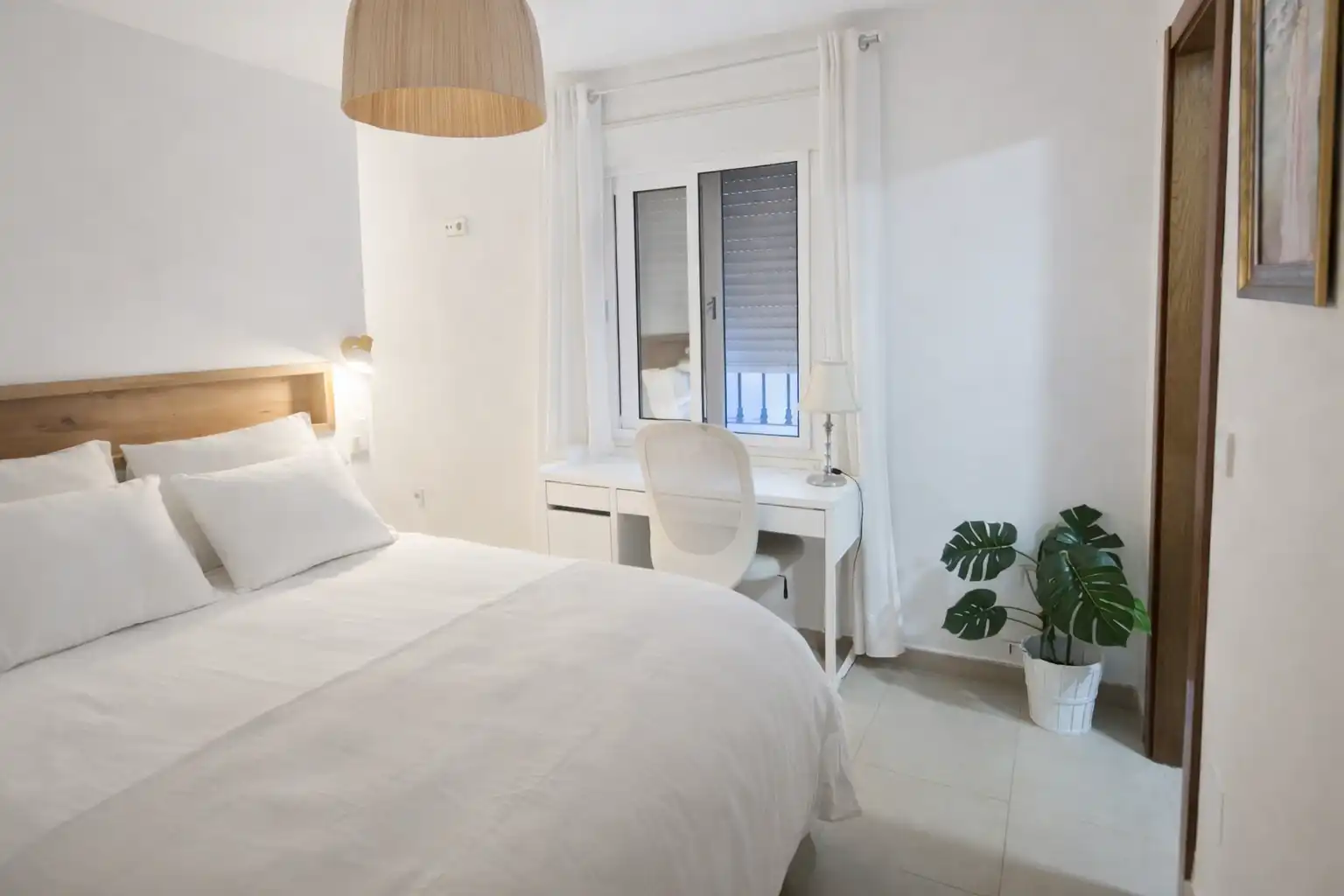 Bedroom of Houses for sale in Fuengirola