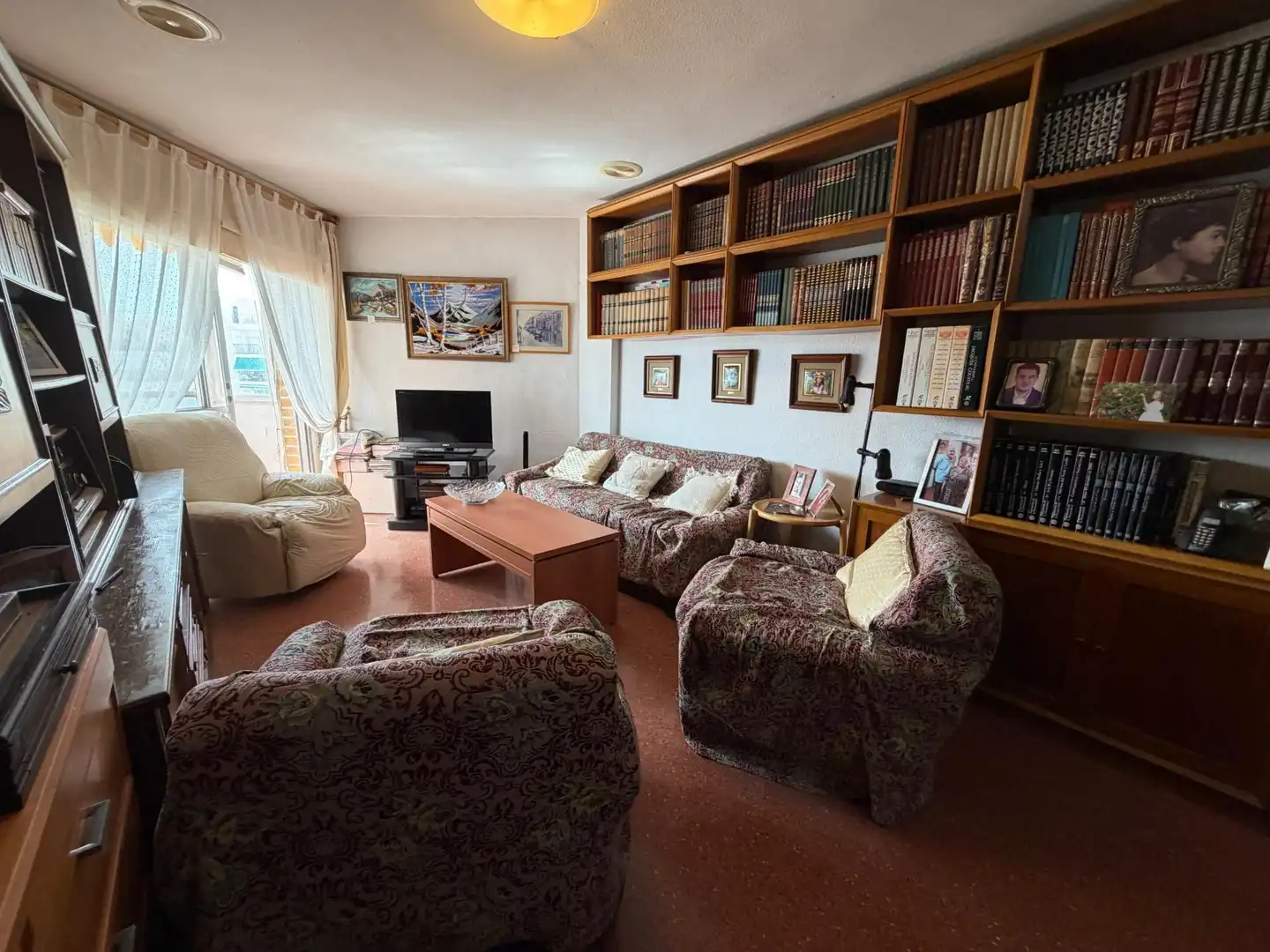 Sala de estar de Piso en venta en Águilas con Aire acondicionado, Terraza y Amueblado