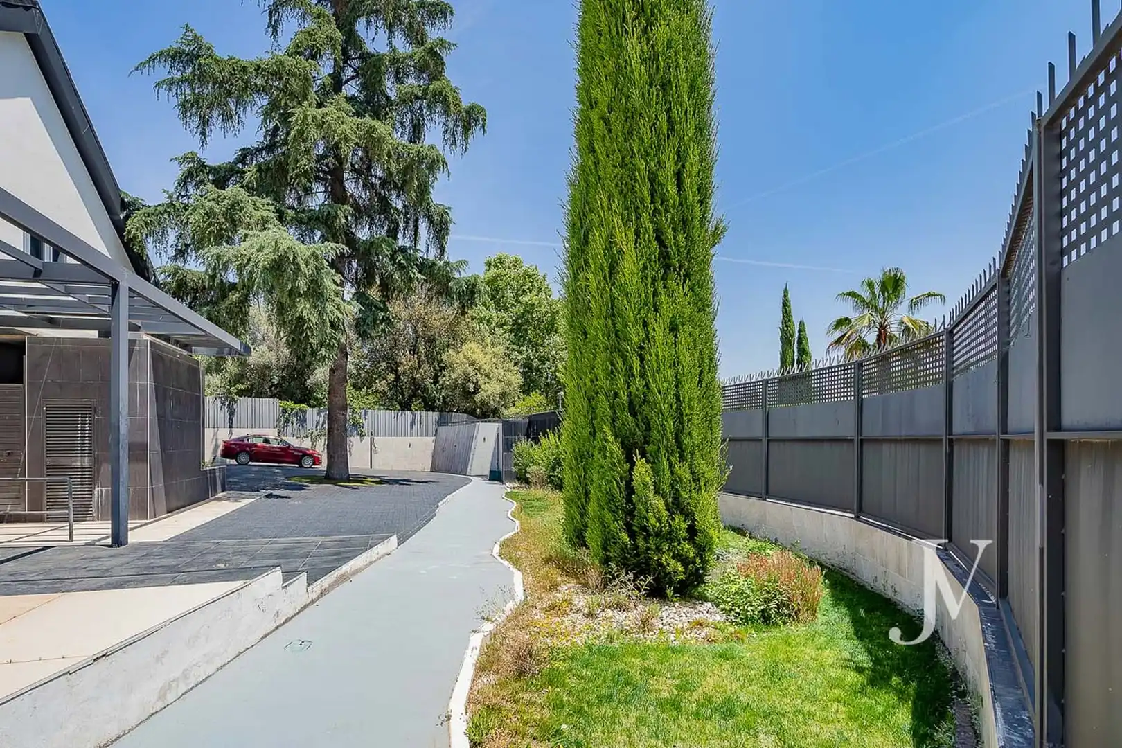 Vista exterior de Casa o chalet en venta en La Moraleja con Aire acondicionado, Calefacción y Jardín privado