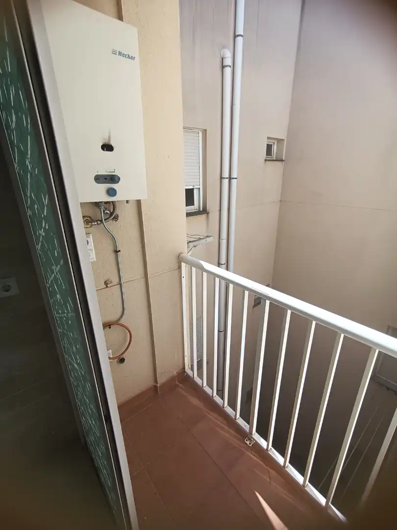 Terraza de Apartamento de alquiler en Oliva con Trastero, Horno y Lavadora