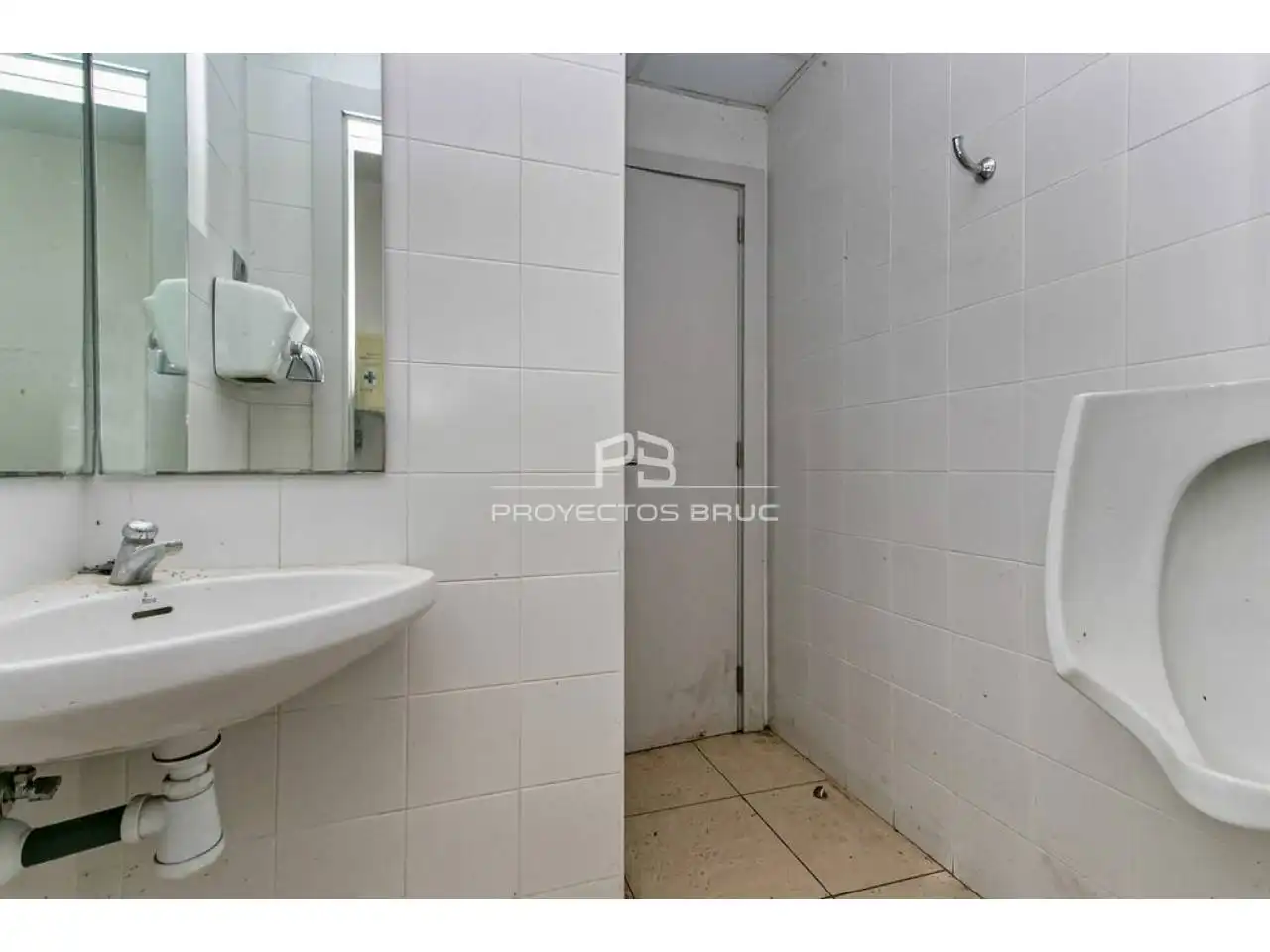 Business premises for sale in Calle Mosén Jacinto Verdaguer, imagen 24