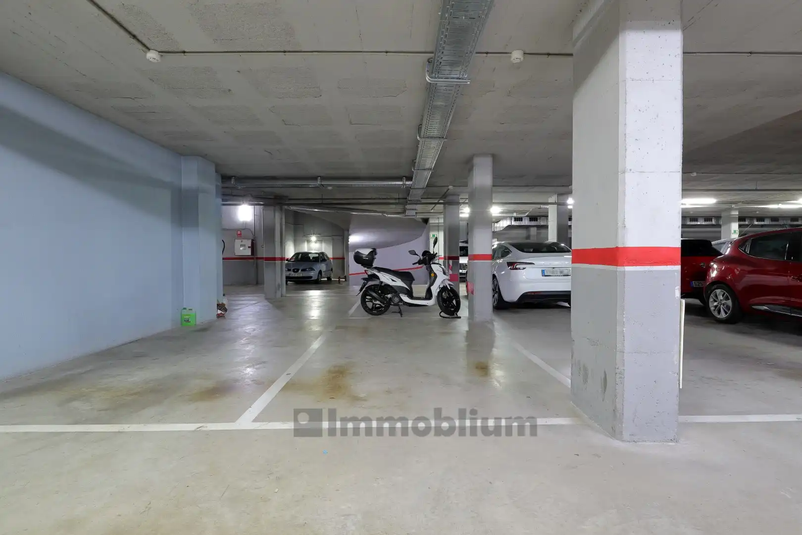 Parkplatz von Garage zum Verkauf in Mataró