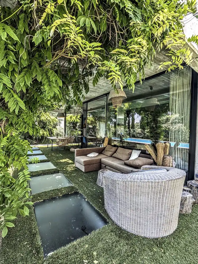 Terrace of Houses for sale in Pozuelo de Alarcón  with Air Conditioner, Heating and Private garden