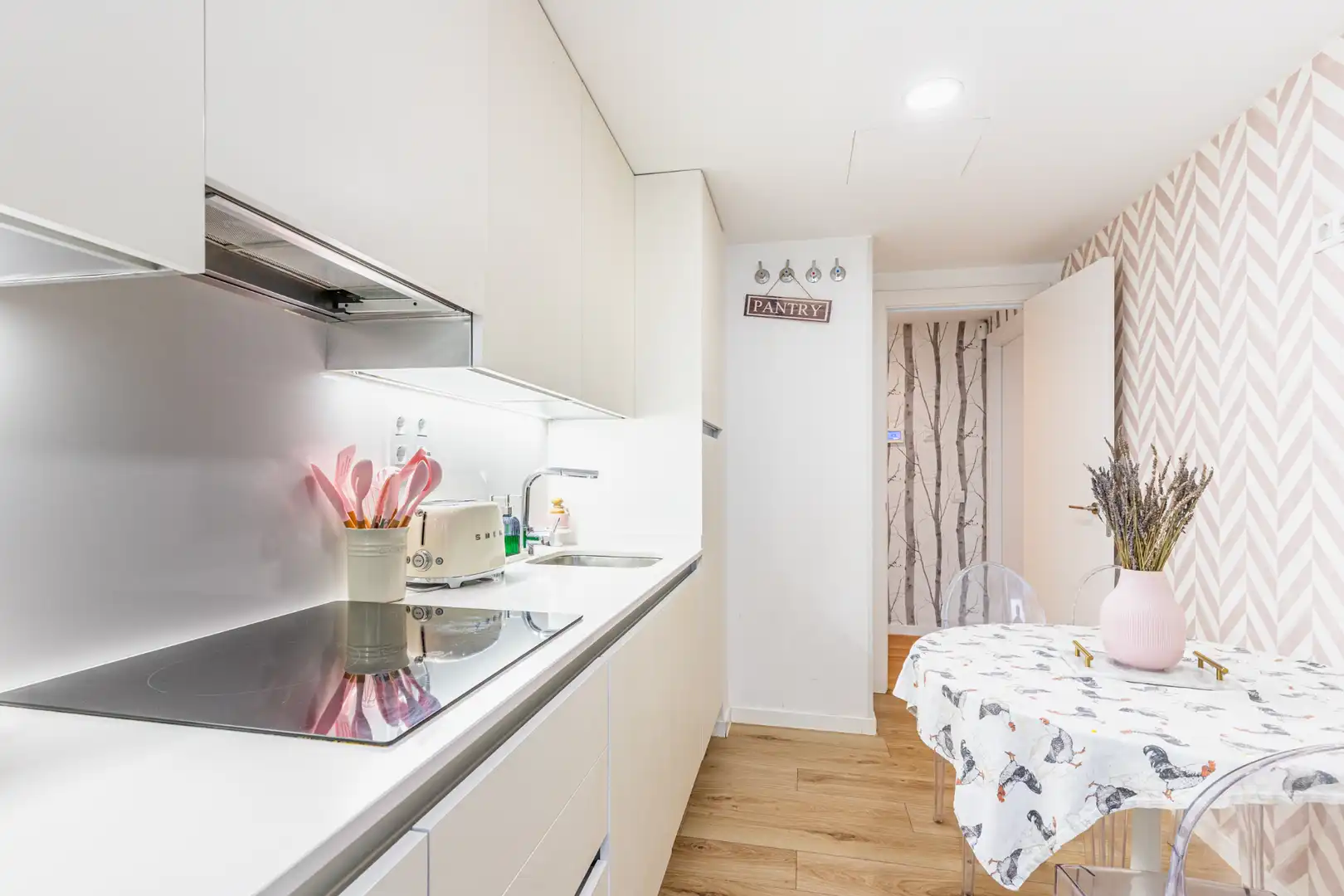 Kitchen of Flat for sale in Las Rozas de Madrid  with Air Conditioner, Heating and Private garden