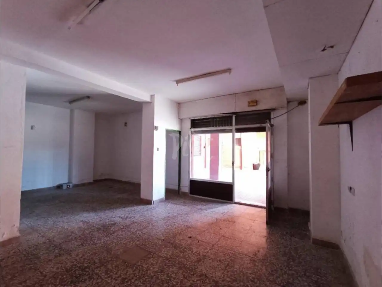 Local comercial en venta en Campclar, imagen 2