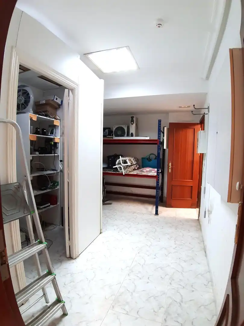 Local comercial en venda a Calahonda, imagen 42