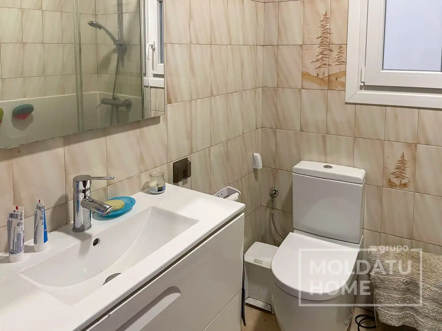 Bathroom of Flat for sale in Donostia - San Sebastián   with Heating and Terrace